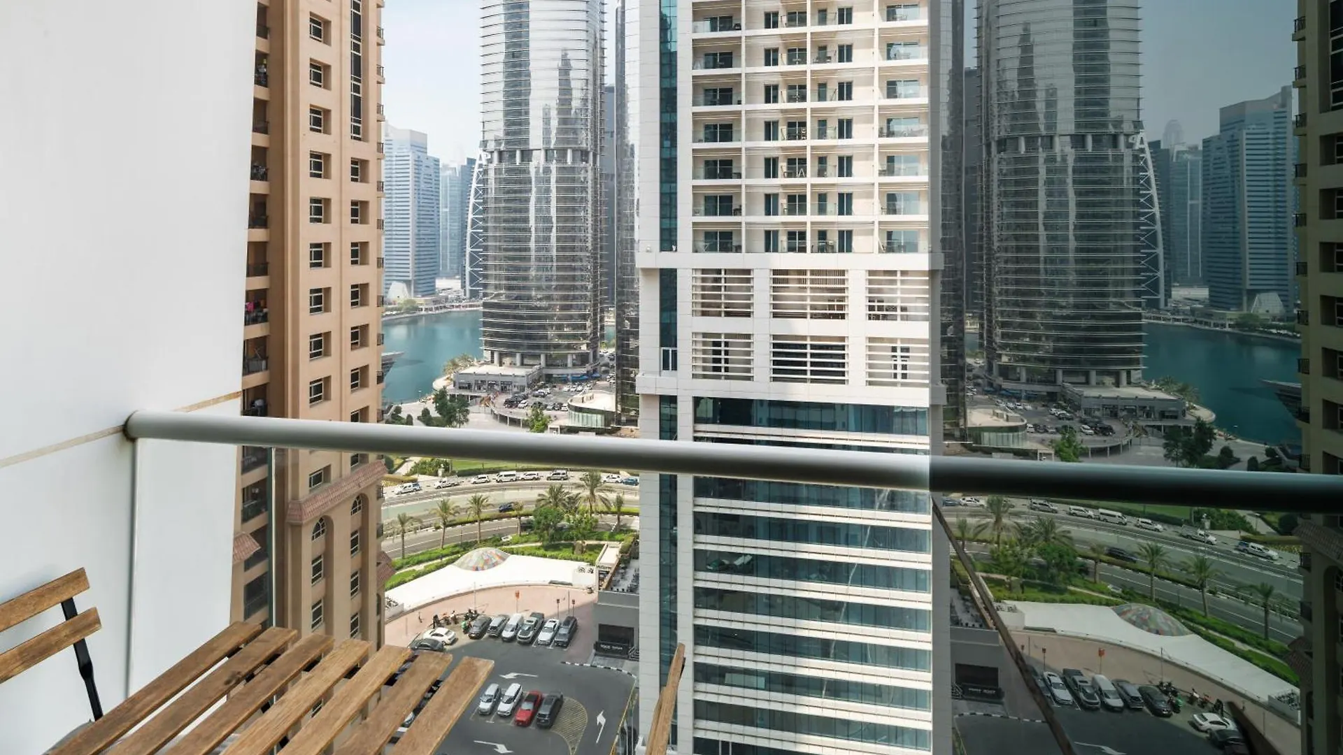 Cozy Apartment For Rent In Jlt Dubaï